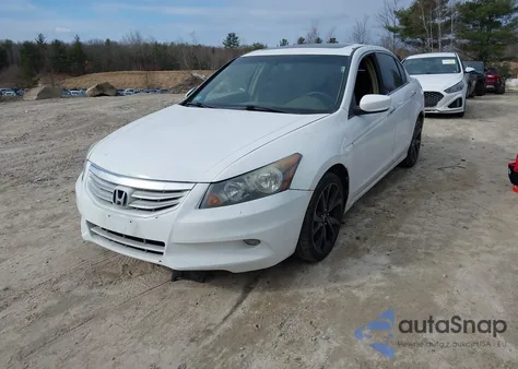 2010 Honda Accord 2.4 Ex-L z USA, uszkodzony, nr VIN 1HGCP2F80AA171698
